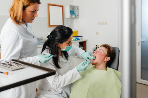 Best Weekend Emergency Dental Services in Maryvle, IL